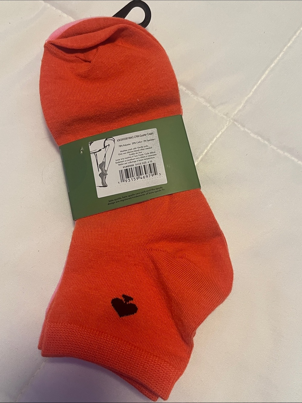 Kate Spade  3 Pair White Floral, Pink, & Orange Ankle Socks NWT - Picture 2 of 2